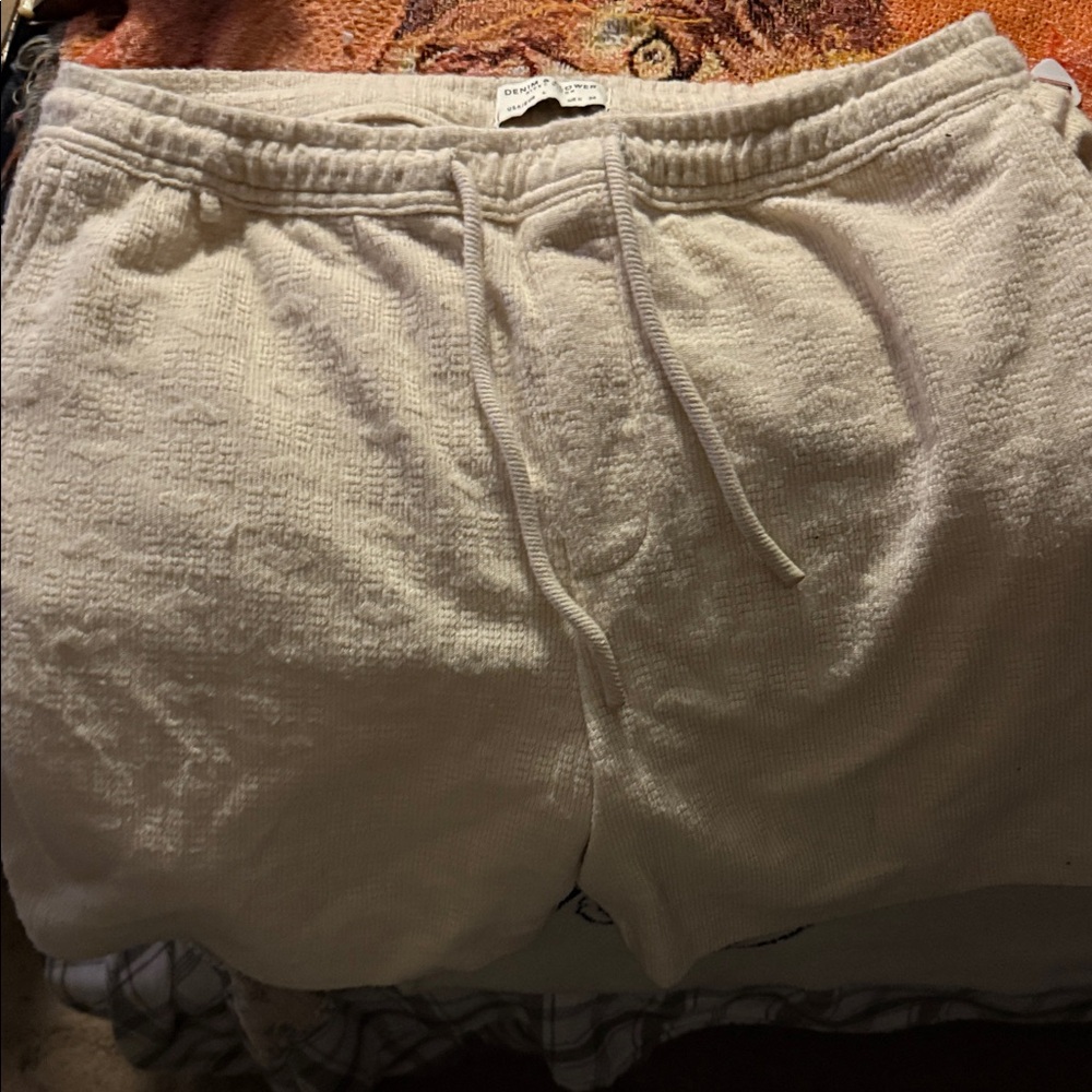 Denim & Flower Men's Off-White Athletic Shorts